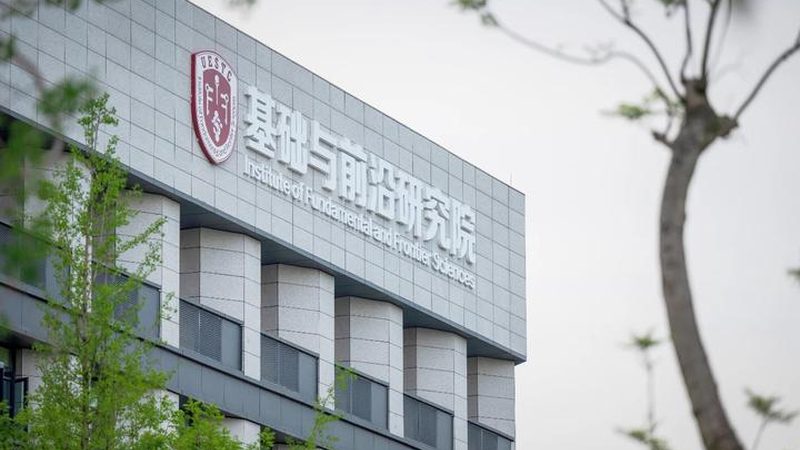 SMT贴片加工与DIP插件：选型考量与工艺解析